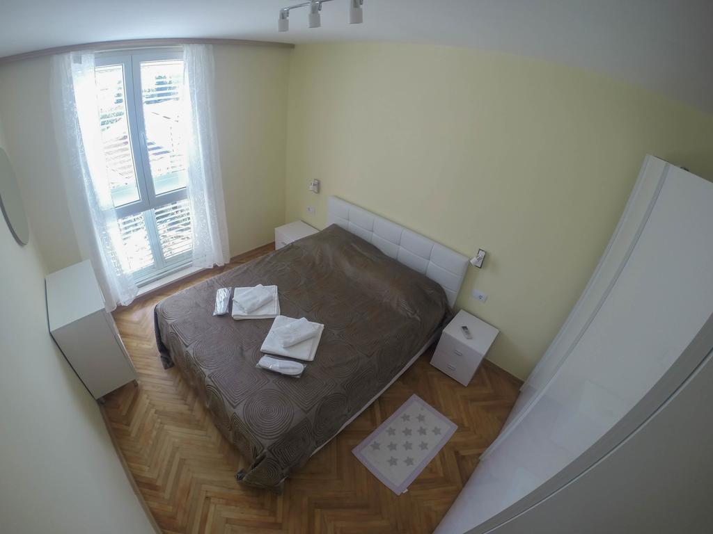 Nautika Apartman *